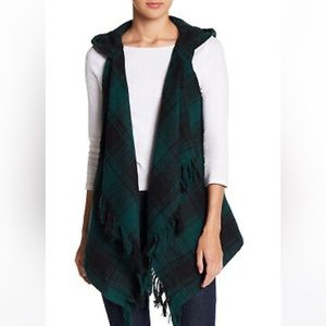 HYFVE Hunter Green Plaid Frayed Hem Cascade / Waterfall Front Hooded Vest